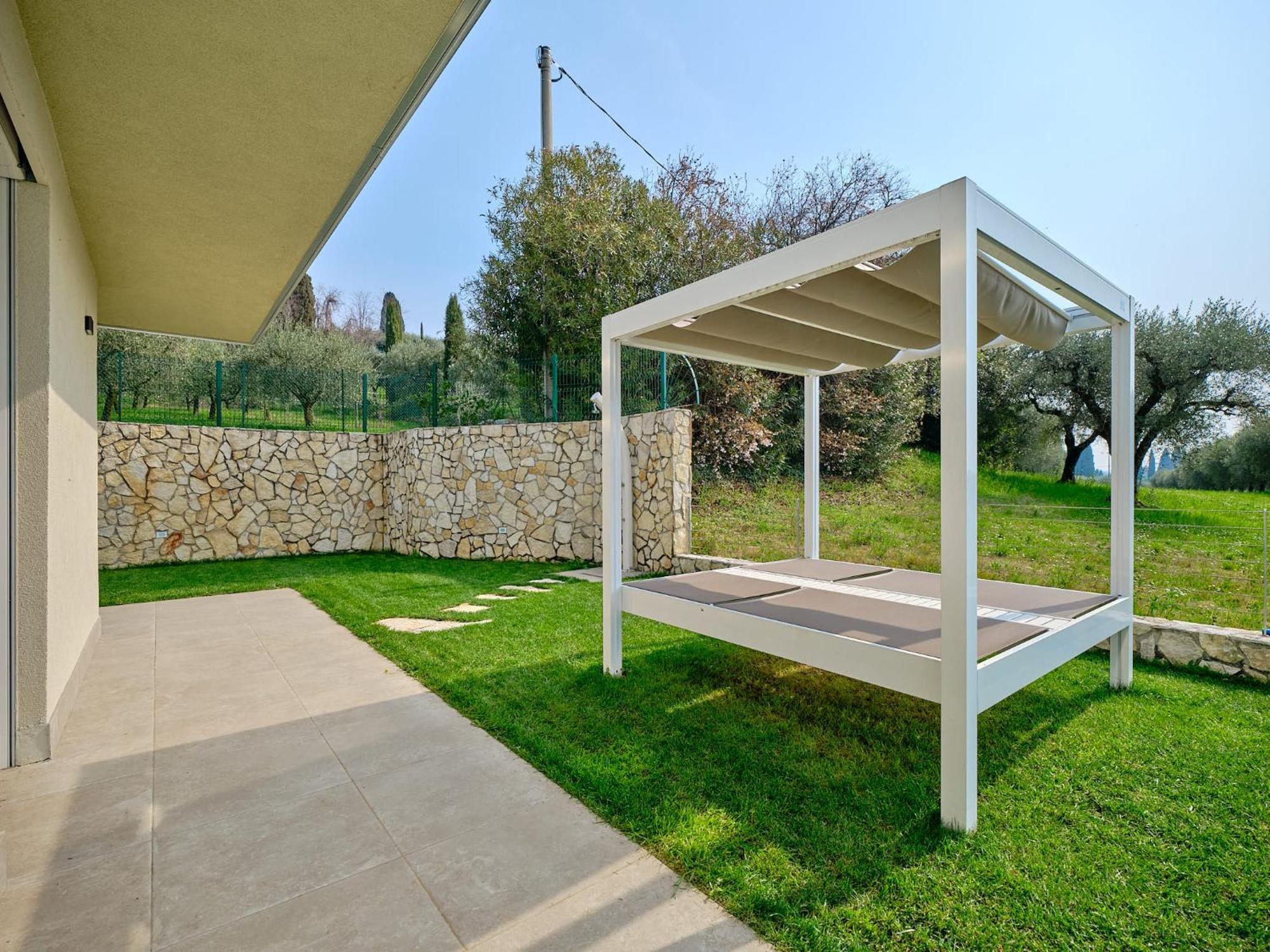 Villa Sunny Lake Suites Bardolino Exteriör bild