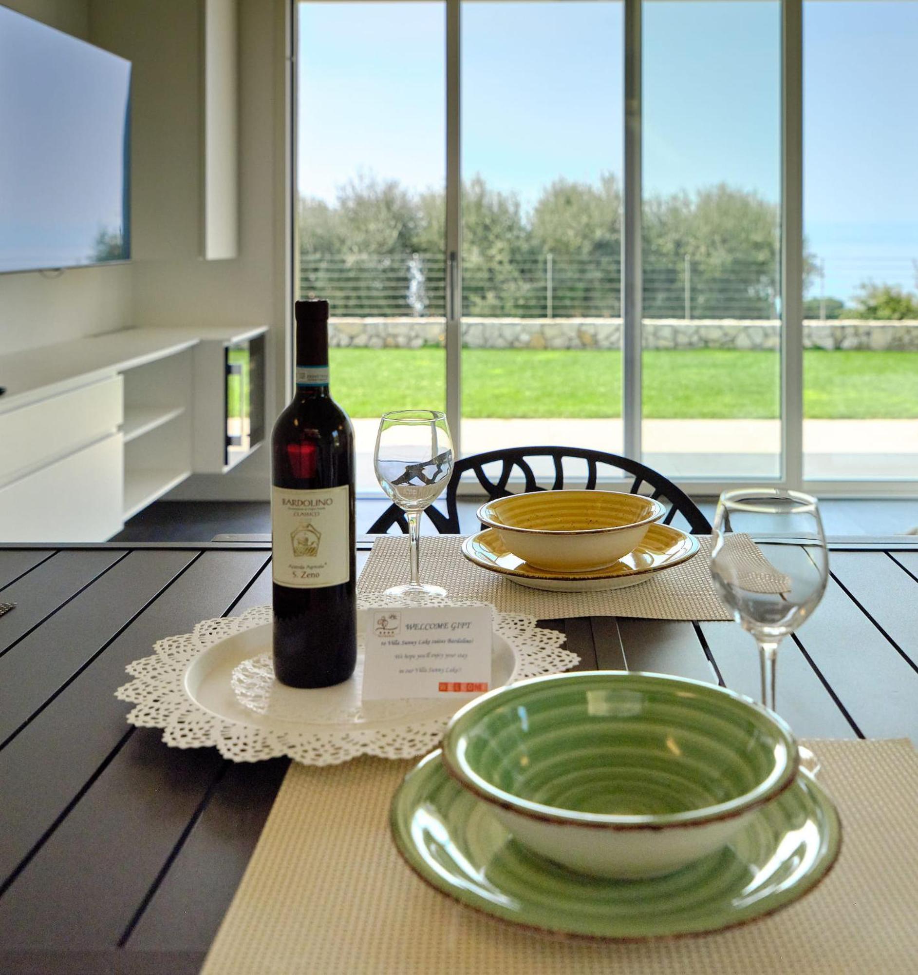 Villa Sunny Lake Suites Bardolino Exteriör bild